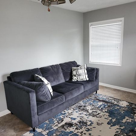 Quiet Comfort Room Near Shopping And Attractions Fayetteville Exterior photo